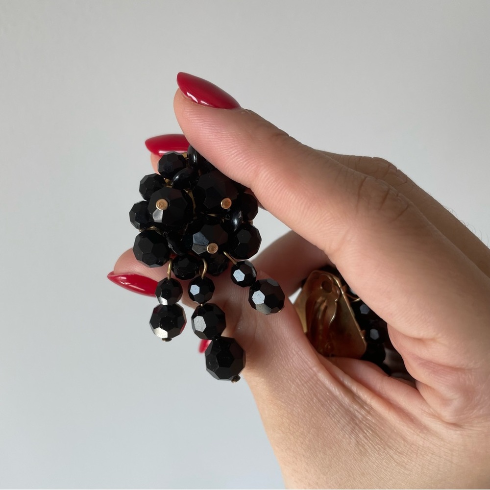 Vintage 80s Black Clip On Dangle Earrings